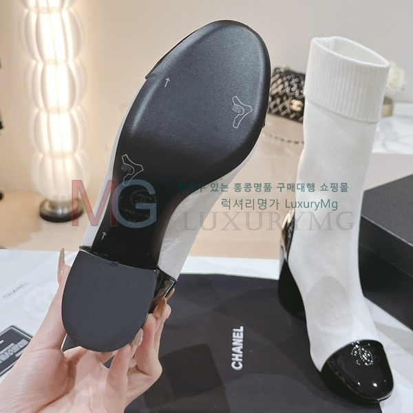 *   CHA6052-2