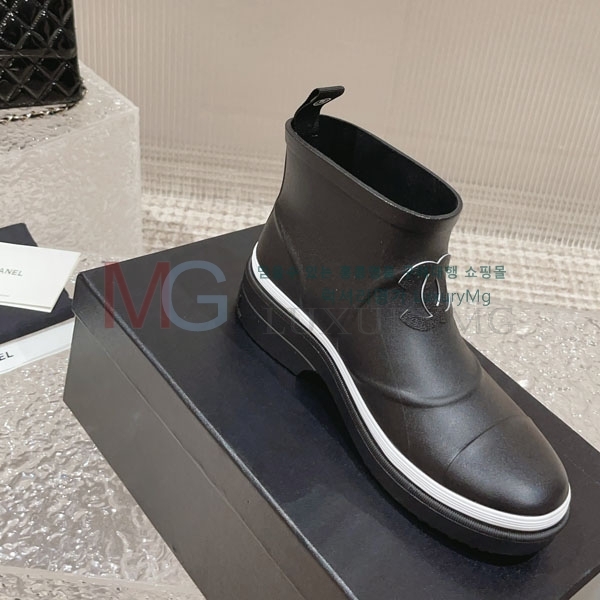 *     CC550351