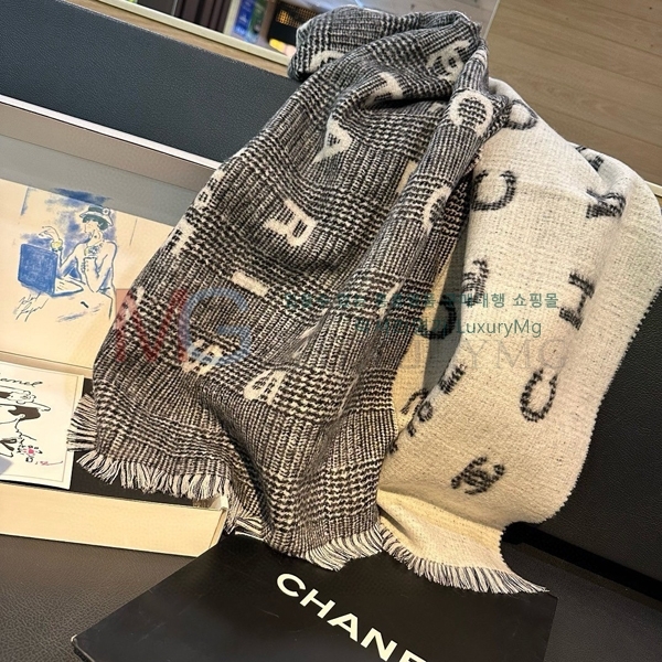 * ÷/ī CH594461-1