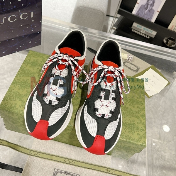   Gucci  Run Ŀ GU250215