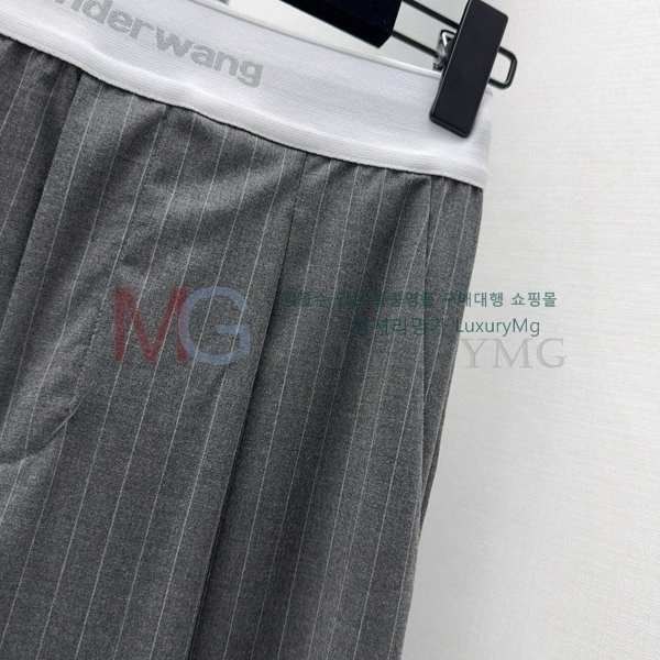  ˷   WA315689-2