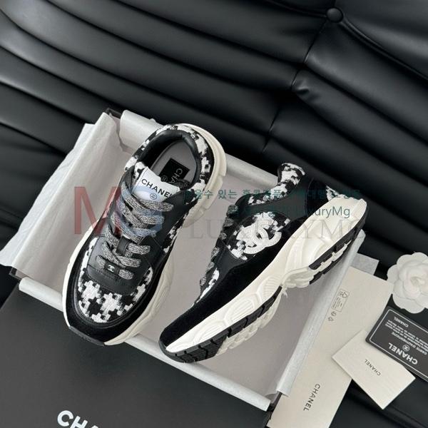 *  25CĿ AB2332056-3