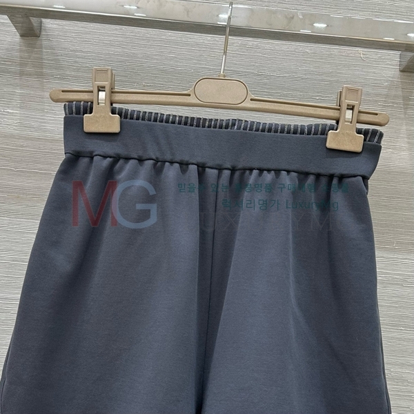  ڷ ġڸ  37BC2522355-1