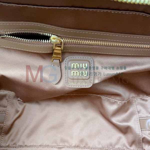 ̿̿ NEW    5BB117-102