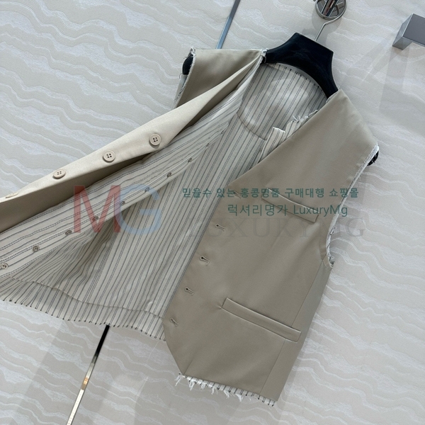   μҸ  MJ2532944-1
