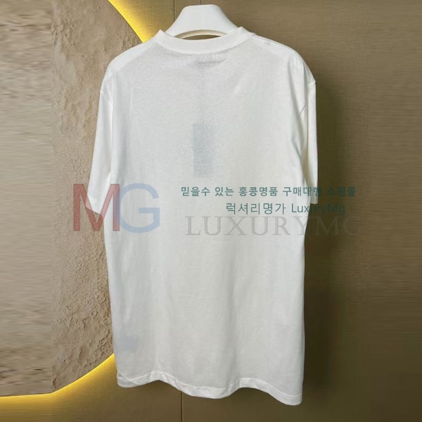  Ƽ  8DR60225