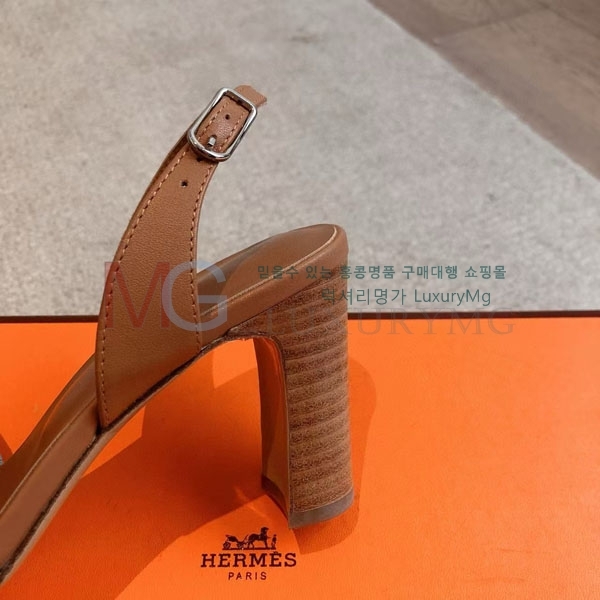 ޽   H405802-1