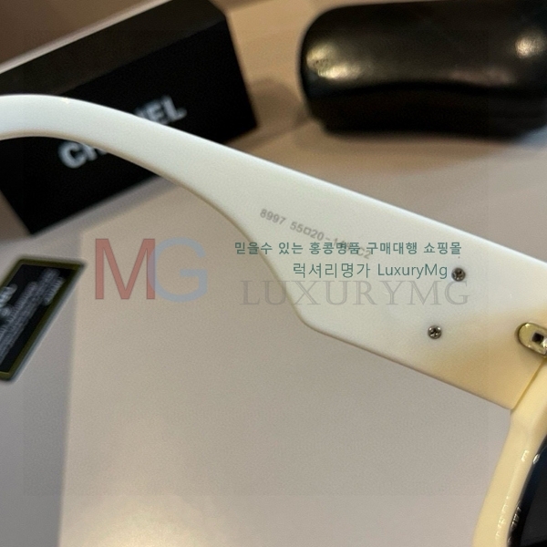 * ۶ 2CC63380-1