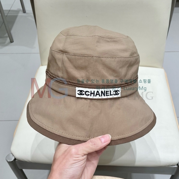 *  CH1620354165-2