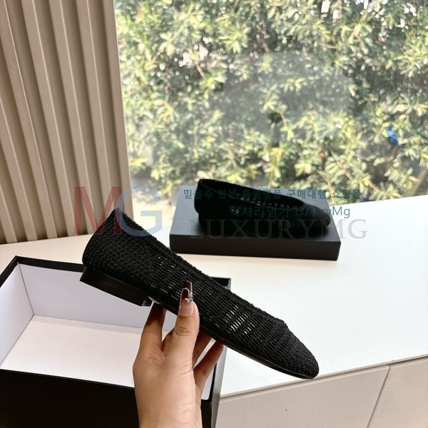 *  Slingback ÷ AA-320621-2