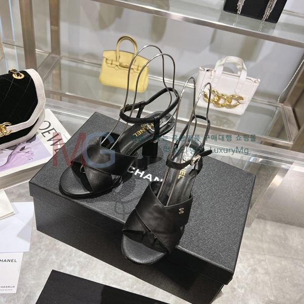 *  ̵  AA131363-1(7CM)