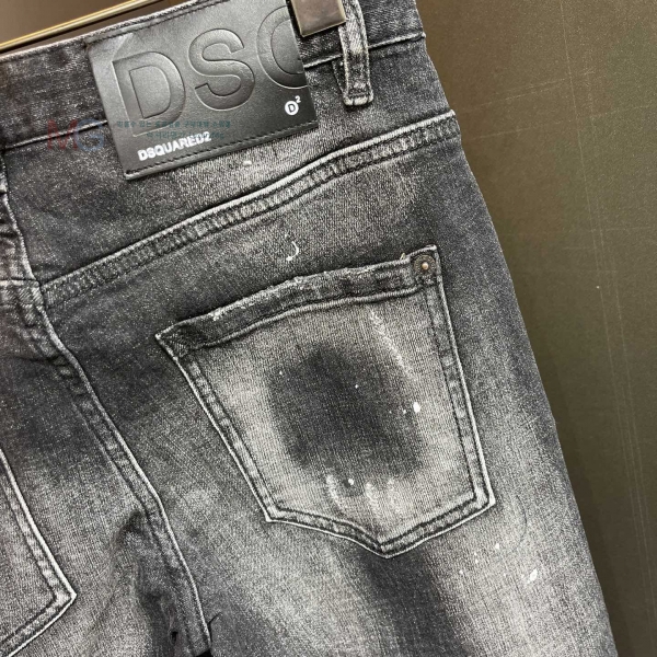    DSQ243756241-4