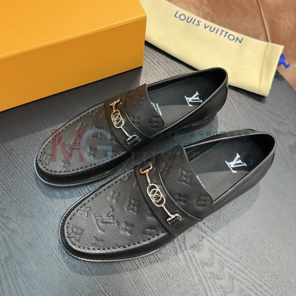̺  屸 LV264923-8