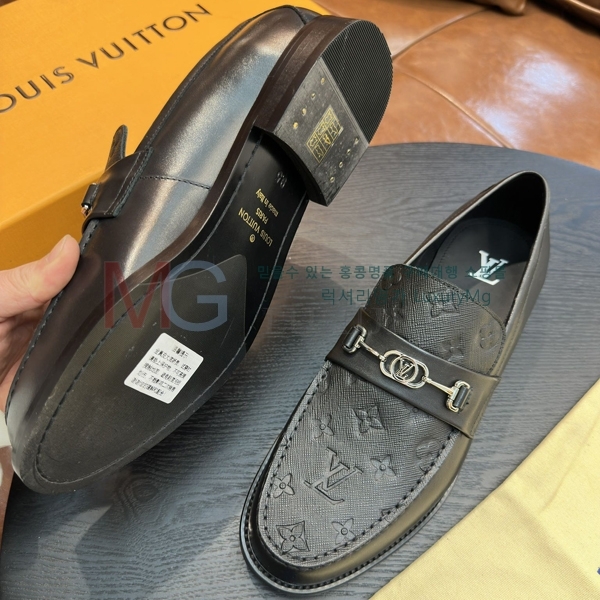 ̺  屸 LV264923-8