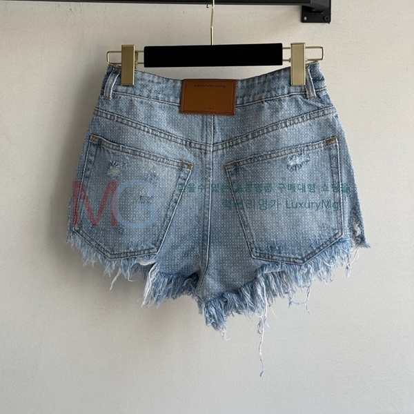  ˷   AW414251-2