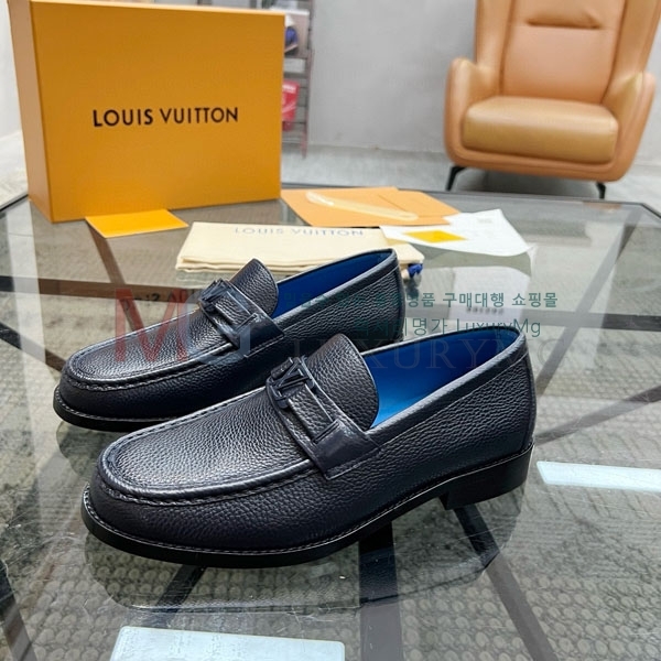 ̺   LV288038