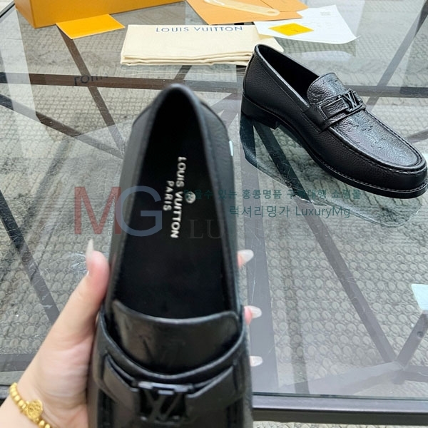 ̺   LV288038-4