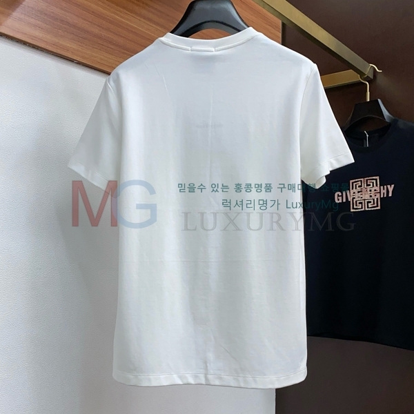     Ƽ GV415521-2