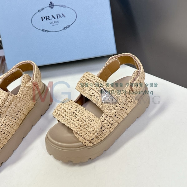    3PA8990558-2