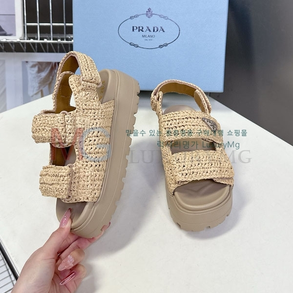    3PA8990558-2