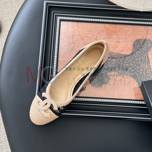 ��* ���� ������ A2233063-1