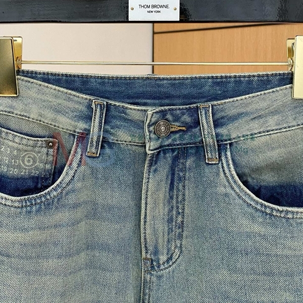   û MM562231-1