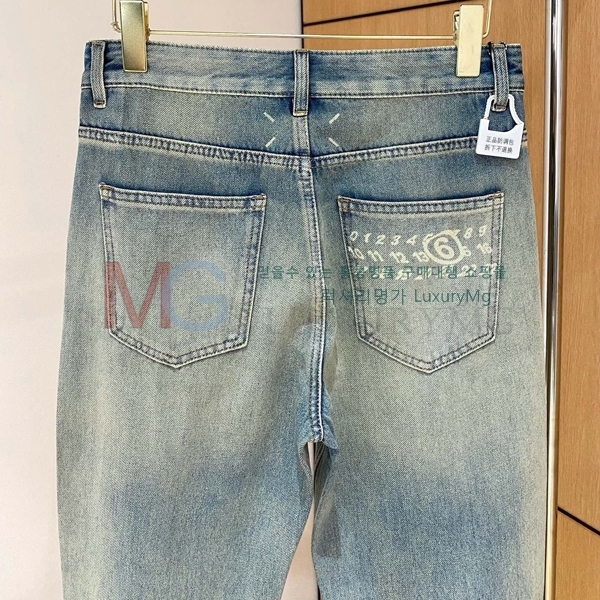   û MM562231-1