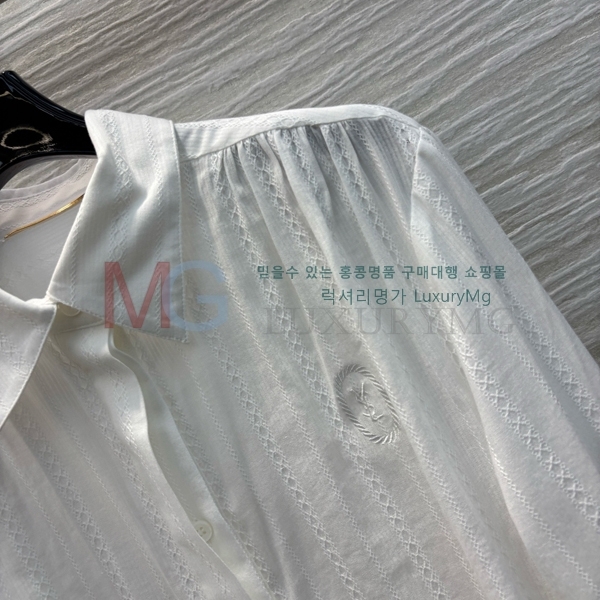  ζ  YS6956832