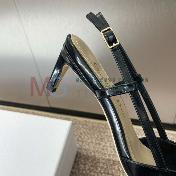 MY Dior    MZ2250991-2