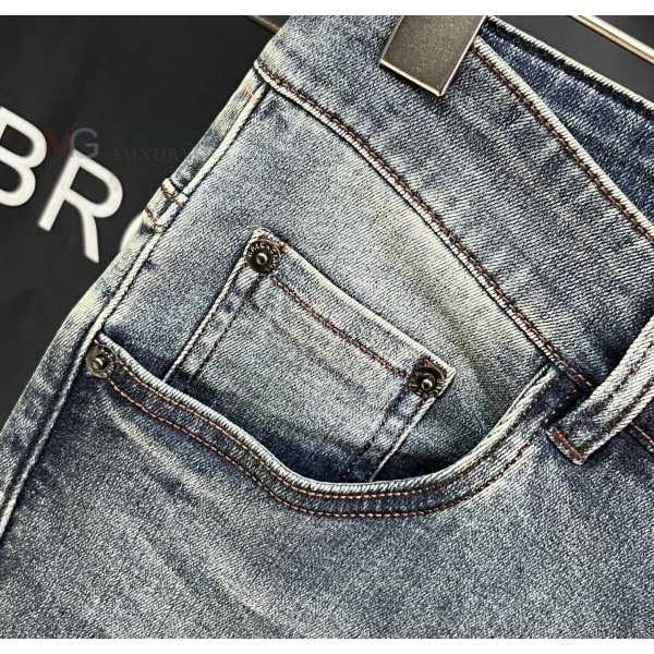  ߷þư û B599981-1