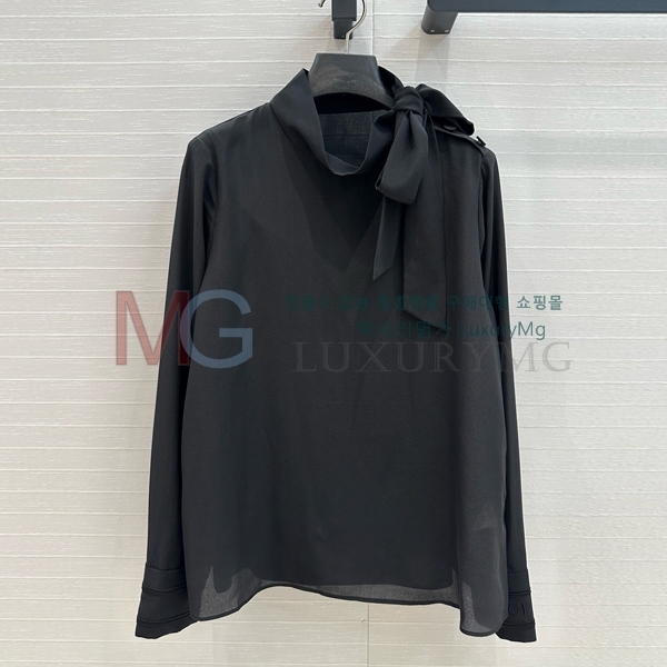    GU696636-2