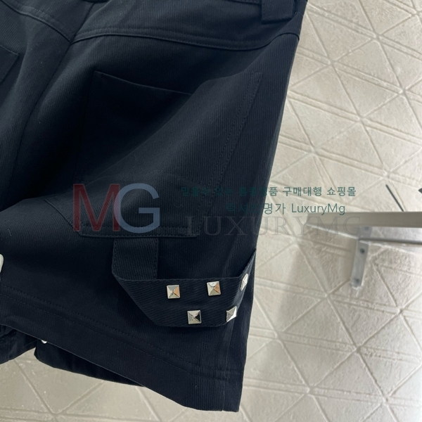  ̺  C6003270-2