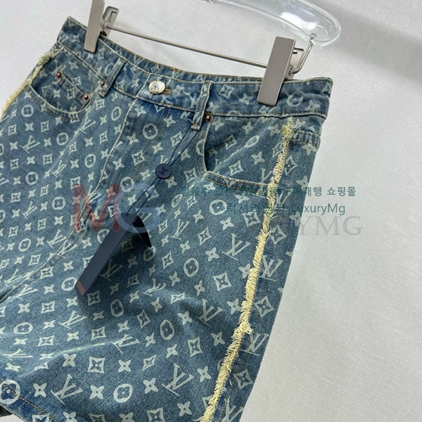  ̺  C6005367