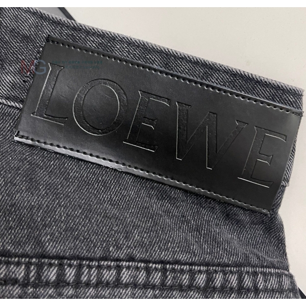  ο û LEV418257-4