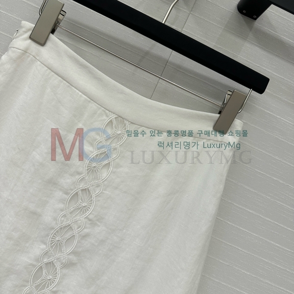  ο ĿƮ CH689175