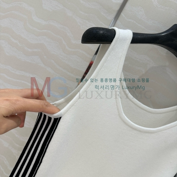   ǽ DO6711119-1