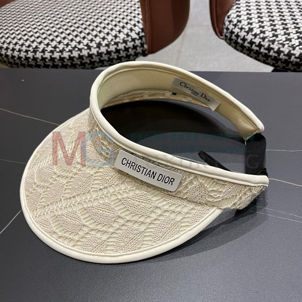  ĸ  6DR570052-1