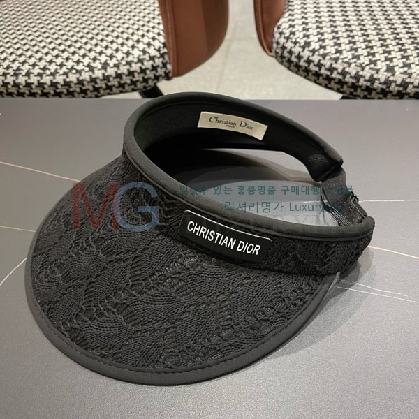  ĸ  6DR570052
