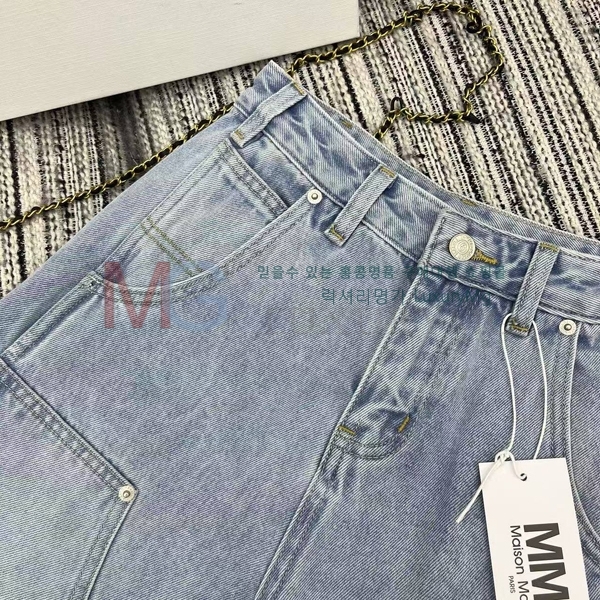  5   M6602262-3
