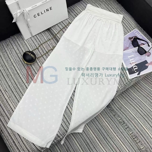    CE36569358-4