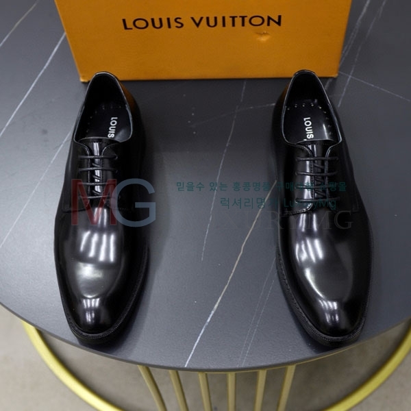 ̺   LV40036