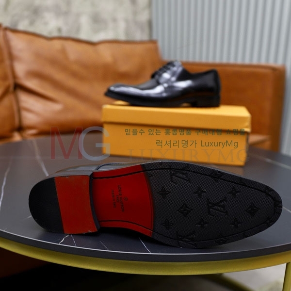 ̺   LV40036