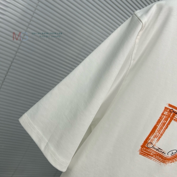    Ƽ DR4236716