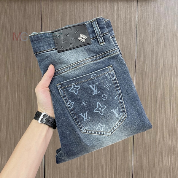  ̺ ĳ־ û LV615400-2