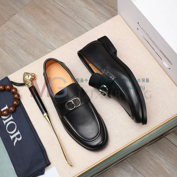  屸 DR066025-7