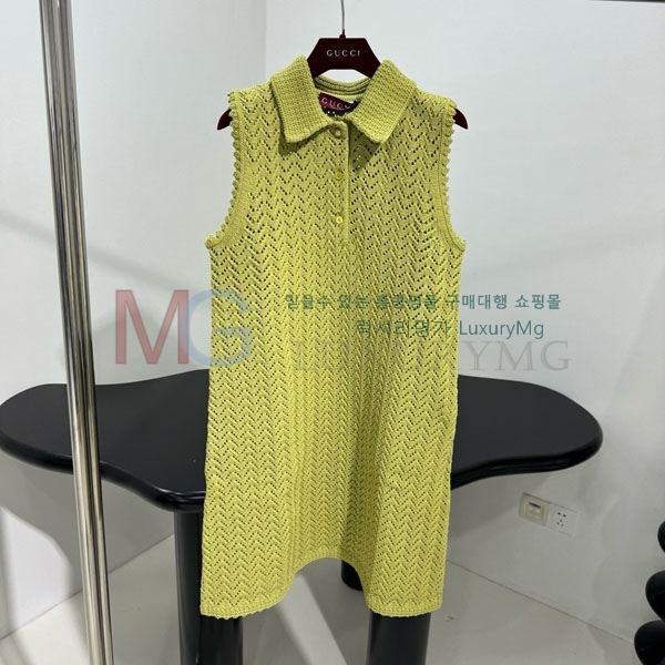   ǽ D25253651