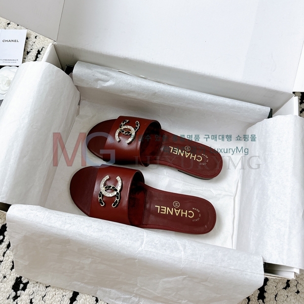 *   MZ932483-3