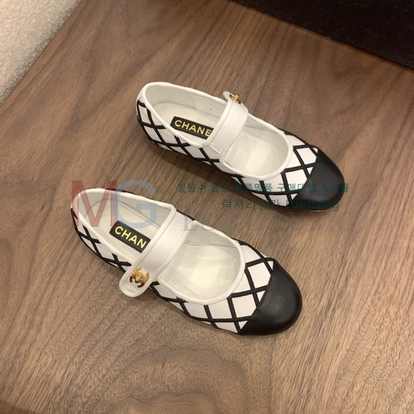 *  ÷ CH378231-2