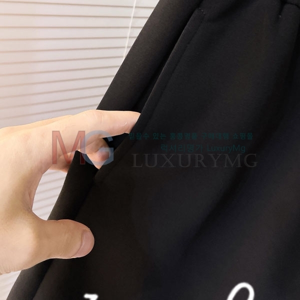   ݹ MM8632703-2