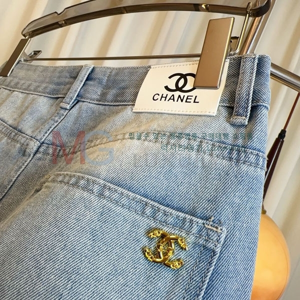  * û CH4186380